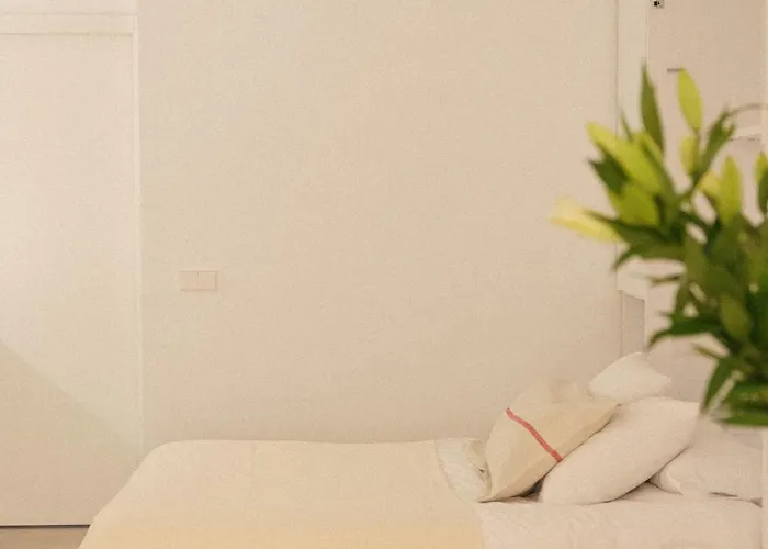 Hn Riverside Apartamento Sevilla